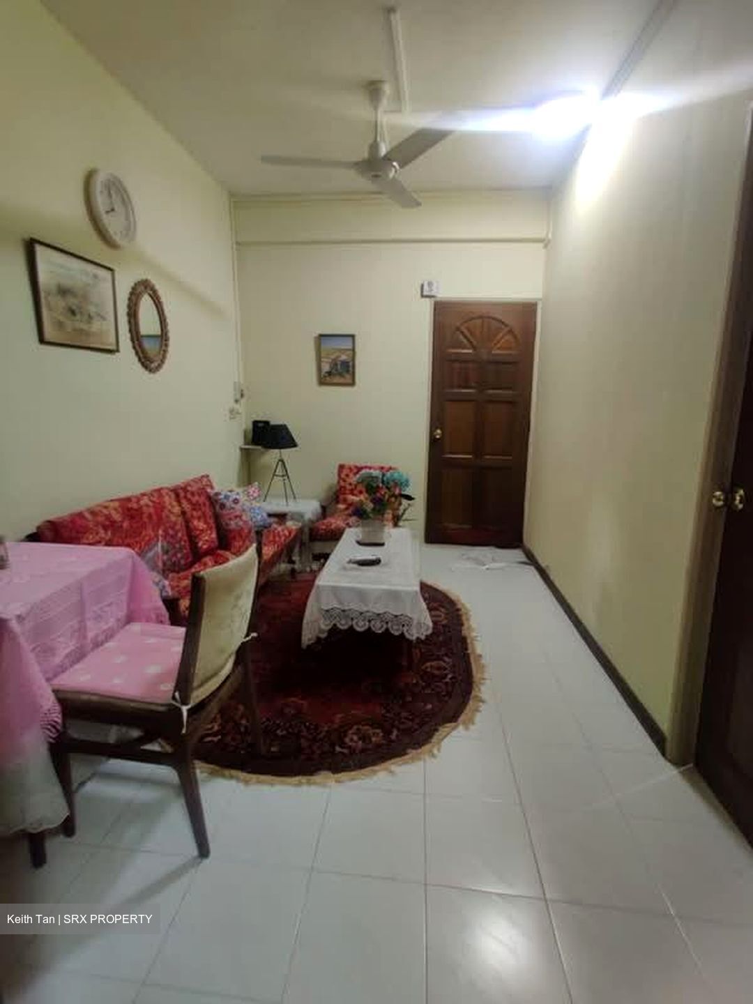 Sennett Terrace (D16), Terrace #549228821